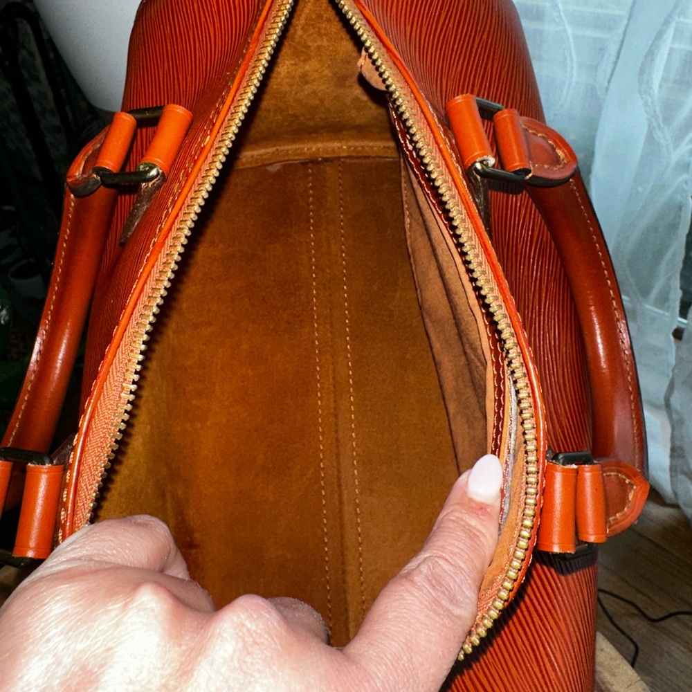 Louis Vuitton Speedy 25 Epi Leather Kenya Brown Bag Lock Key #301 COA Dust Bag - Picture 10 of 16